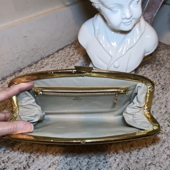 Vintage ER Miami Metallic Gold Embroidered Faux Leather Clasp Top Clutch Purse - Picture 10 of 16